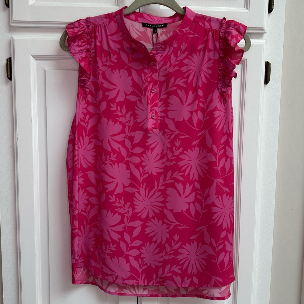 NWT Caballero Liz Top in Shadow Roses Print Pink Floral Size Small